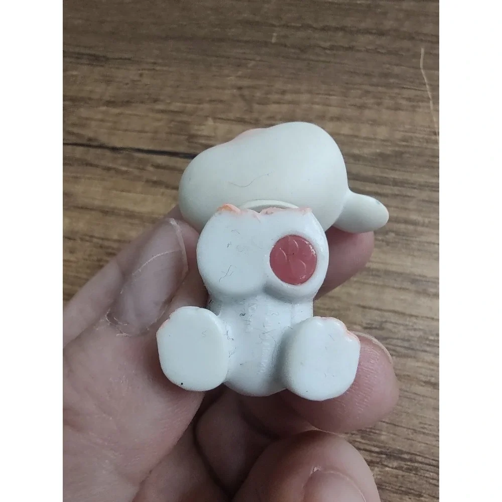 Littlest Pet Shop LPS Mouse Pink Body Purple Eyes Hasbro Collectible A14